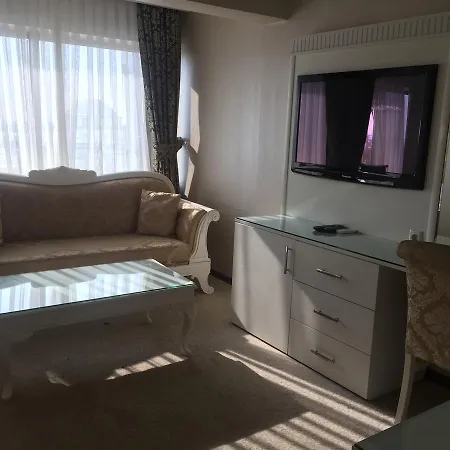 Pen Hotell 3*